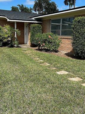 Image of 44 Fairway Cir