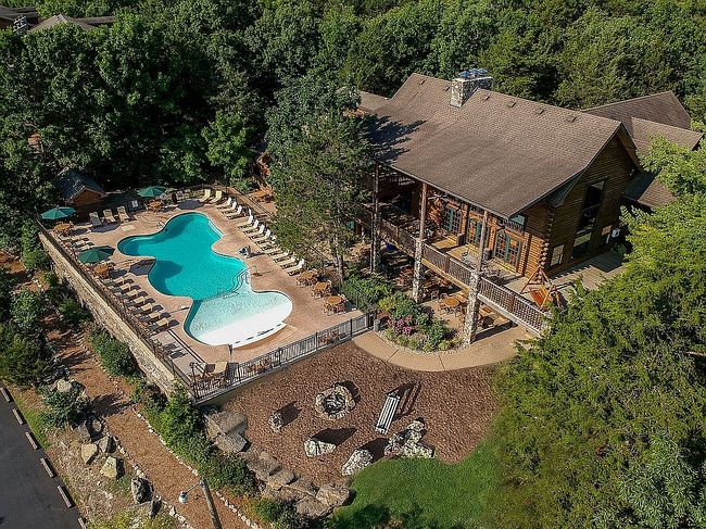 Photo of 24 Village Trl #1004, Branson, MO