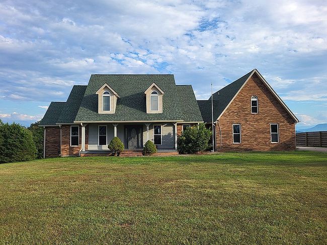 Photo of 1209 Whaleys Overlook
