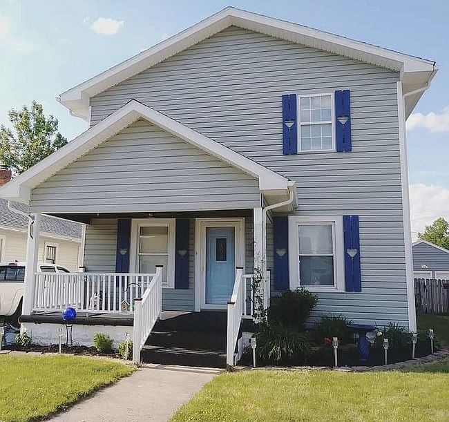 Image of 1030 E Firmin St