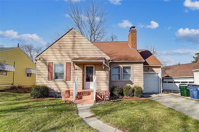 Image of 2907 White Oak Dr
