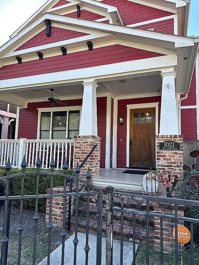 Photo of 1021 Allston St, Houston, TX