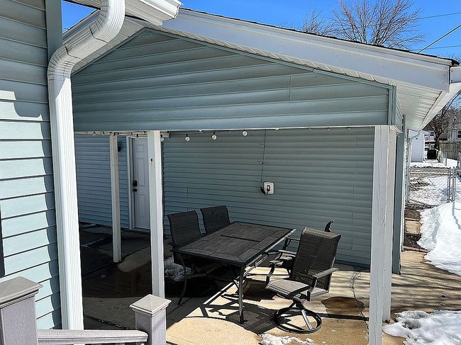 Image of 939 S 24th St