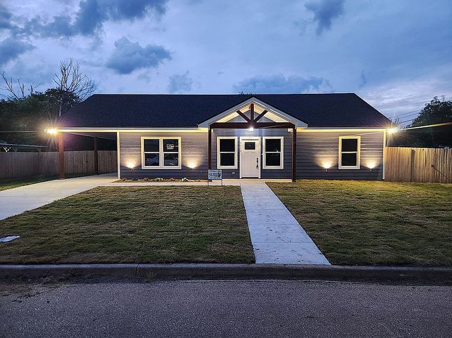 Image of 3606 Latimer St