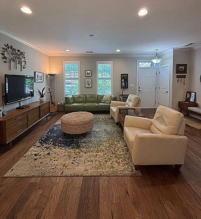 Photo of 125C Capital Ave #303, Mooresville, NC