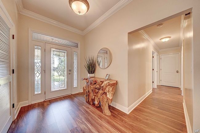 Additional photo 3 of property located at 700 8th St E