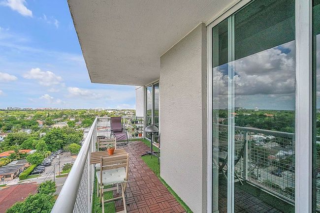 Photo of 900 Sw 8th St Apt 1103, Miami, FL