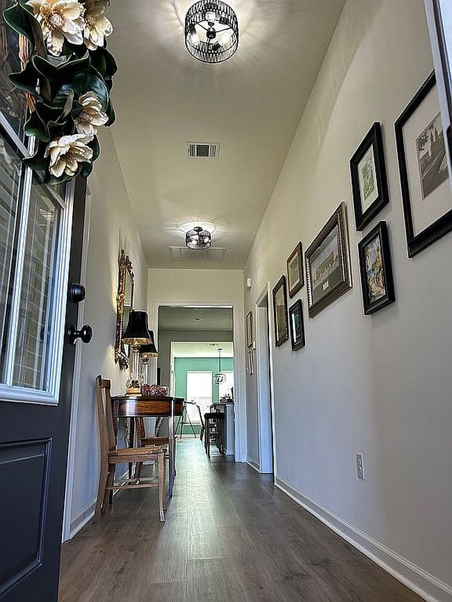 Photo of 11402 Crystal Lake Dr, Gulfport, MS