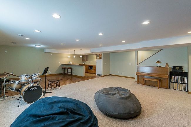 Photo of 1607 Hoover Trail Cir Sw, Cedar Rapids, IA