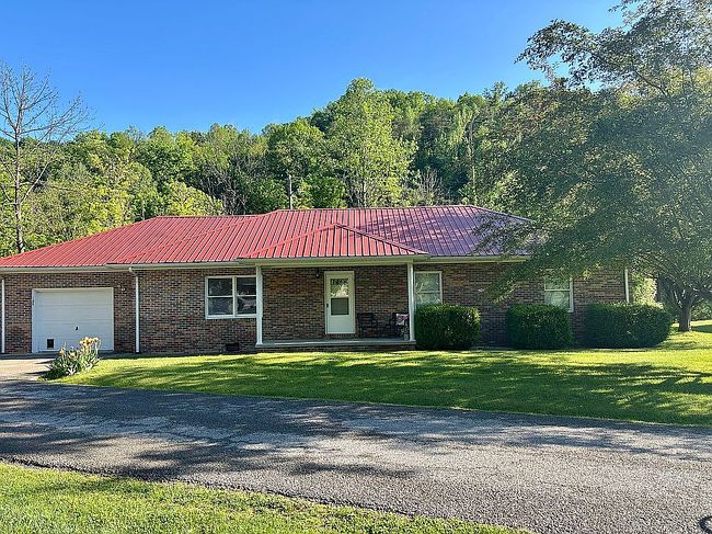 Photo of 184 Tracey St, Pikeville, KY