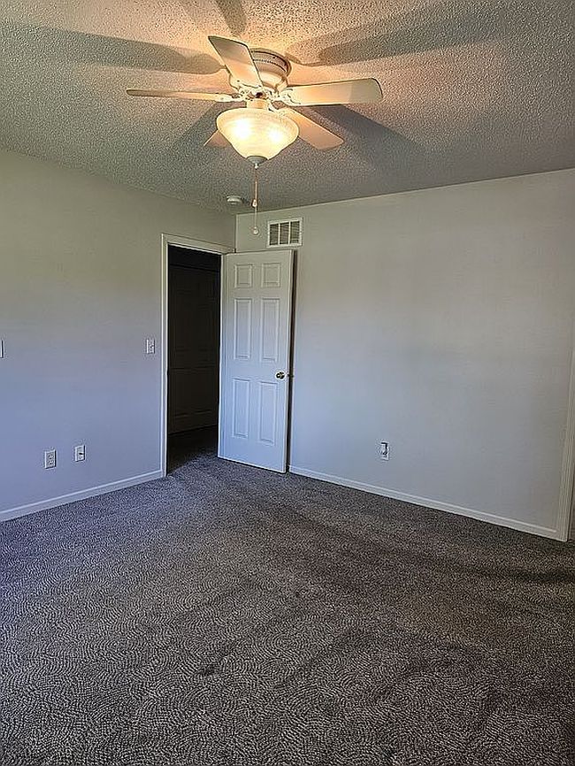 Additional photo 1 of property located at 3204 49th St Nw