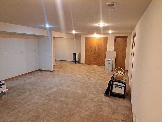 Photo of 1670 Overlook Dr, Dixon, IL