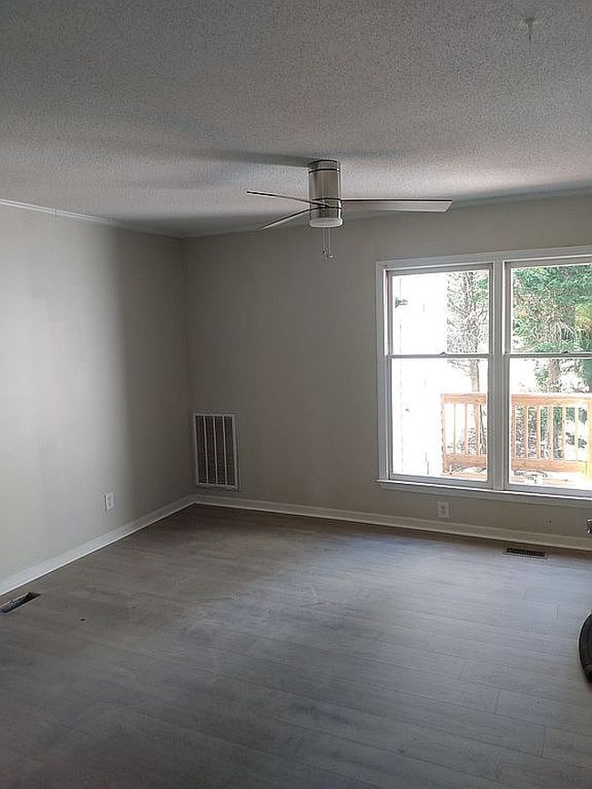 Photo of 14 Durbin Pl #14, Durham, NC