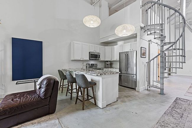 Photo of 807 Field St Se, Atlanta, GA