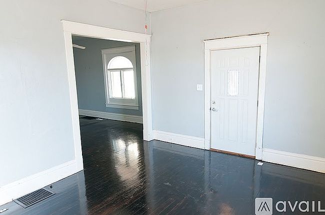 Photo of 1303 Commercial St #1303, Atchison, KS