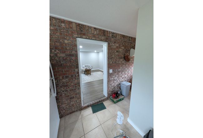 Preview of property located at 11560 Mobile Hwy