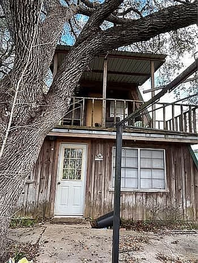 Image of 24 Colake Dr