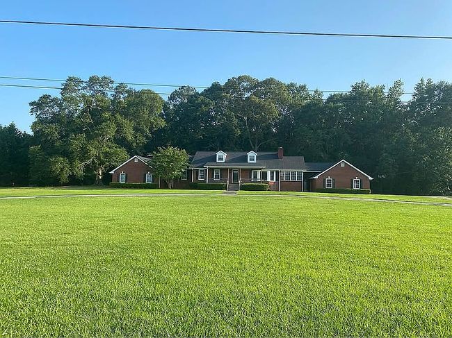 Photo of 585 Pj East Rd, Covington, GA