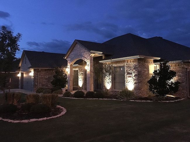 916 Isabella Ln, Altus, OK