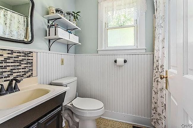 Image of 11472 Southard Rd