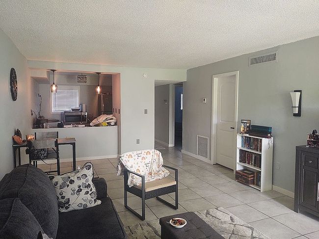 Photo of 143 Scottsdale Sq #143, Winter Park, FL