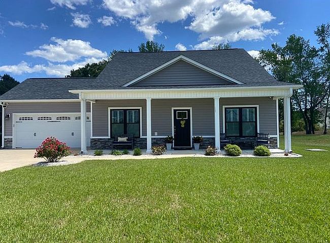 Photo of 406 Antioch Lakes Rd, New Bern, NC