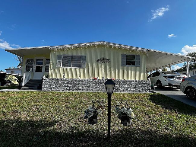 Image of 2468 Greenhedge Dr