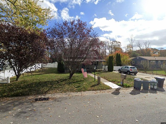 Photo of 161 Briarwood Dr