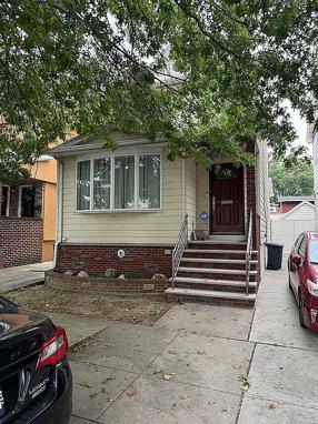 Preview of property located at 8921 Aubrey Ave
