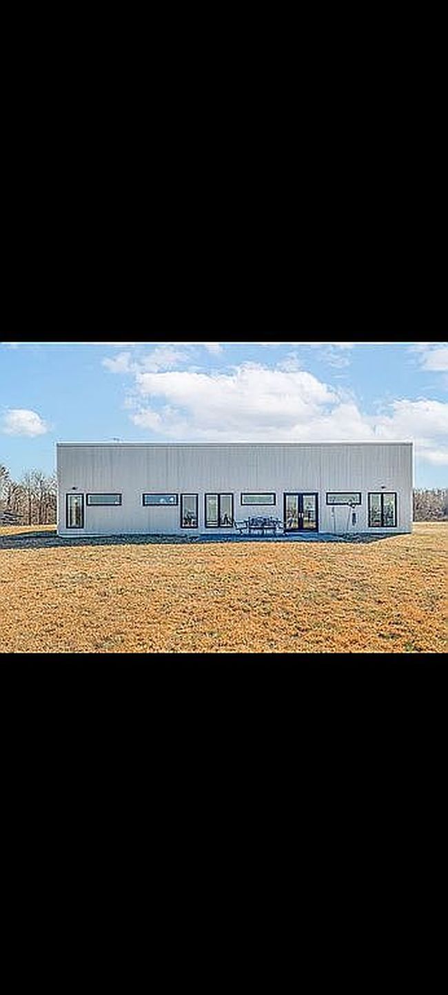 Photo of 915 Grubbs Rd