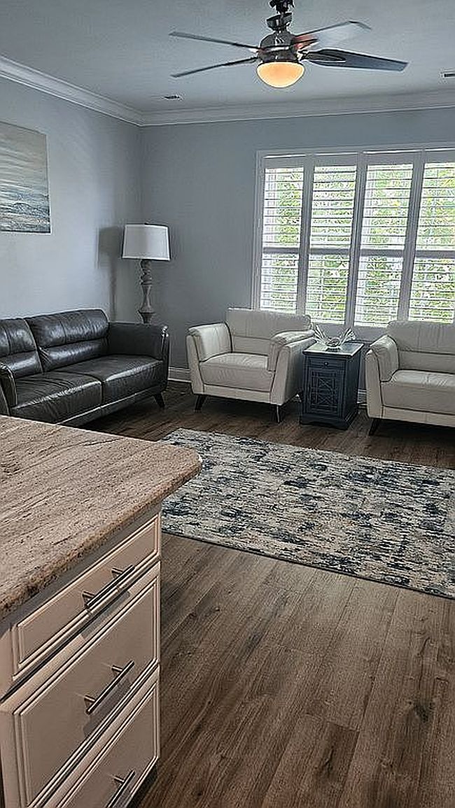 Image of 231 W Monroe Ave Unit 204