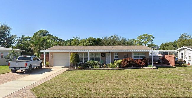 Photo of 130 59th St W, Bradenton, FL