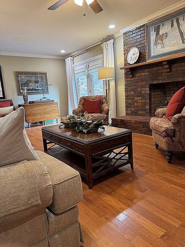 Image of 42 Sunny View Ln