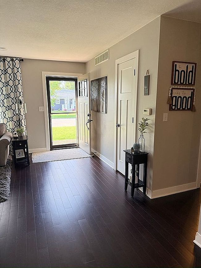 Photo of 402 Poplar St, Osage, IA