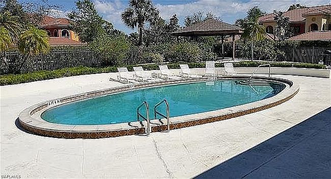 Image of 13655 Mcgregor Village Dr Apt 15