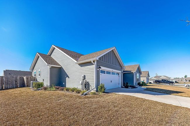 Image of 84 Shelby Dr
