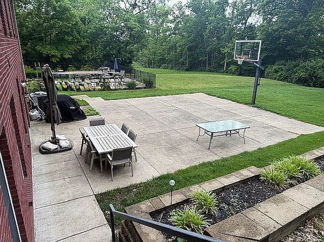Photo of 282 Beechwood Rd, Fort Mitchell, KY