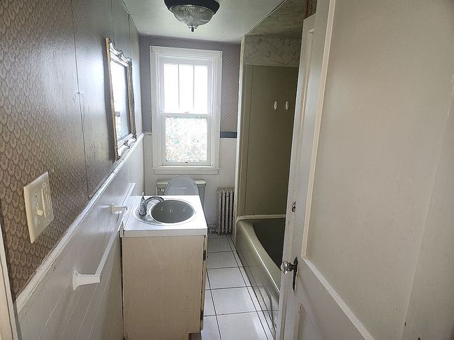 Image of 427 W 18th St