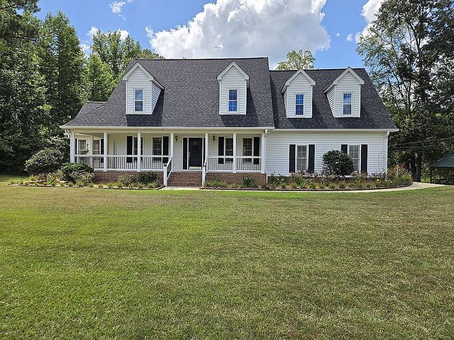 Photo of 105 Crabtree Rd, Griffin, GA