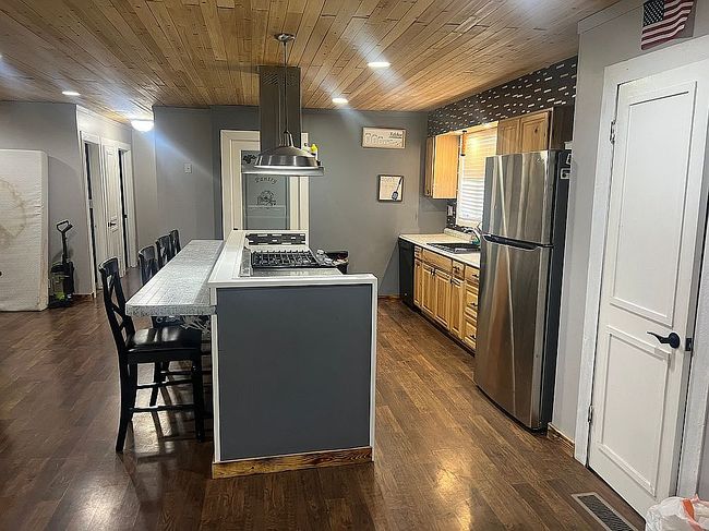 Photo of 65 Walnut Dr, Hill City, KS