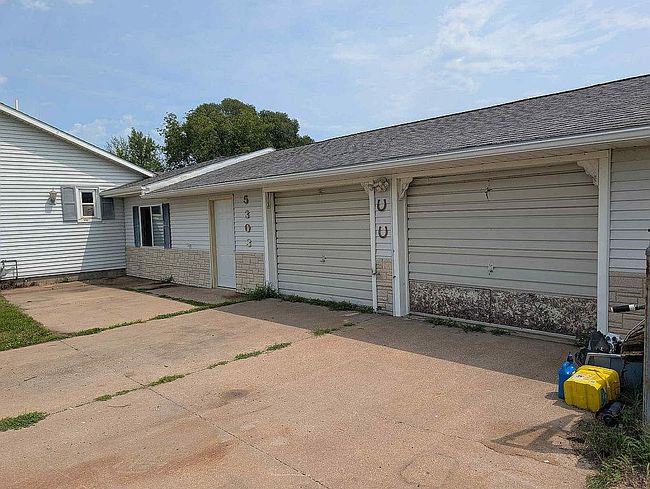 Photo of 5303 Riverview Rd, Thomson, IL