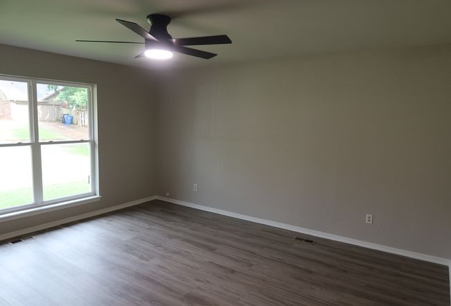 Additional photo 1 of property located at 7800 S Peach Ave