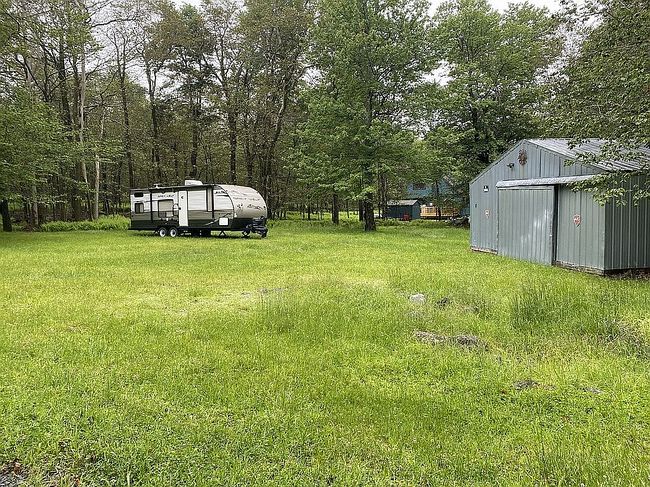 Photo of 69 Arapaho Path, Gouldsboro, PA