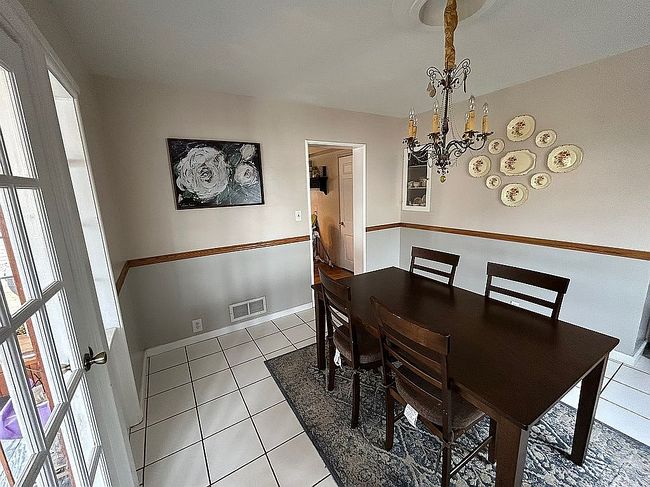 Image of 2514 Adams Blvd