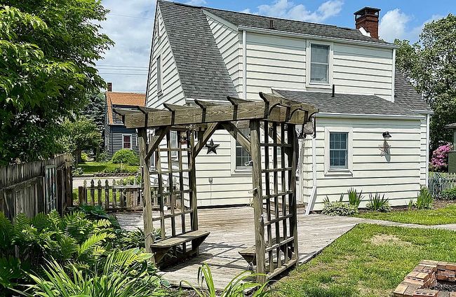 Photo of 1255 Park Pl, Beaver, PA