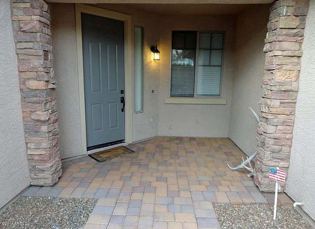 Image of 32890 N Pebble Creek Dr