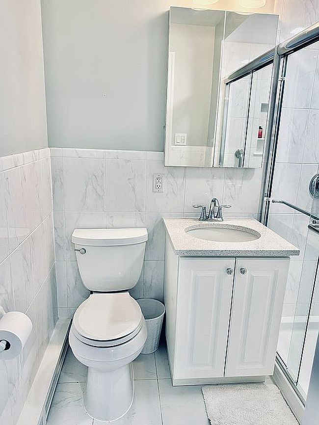 Photo of 77 S Park Ave Apt B19, Rockville Centre, NY