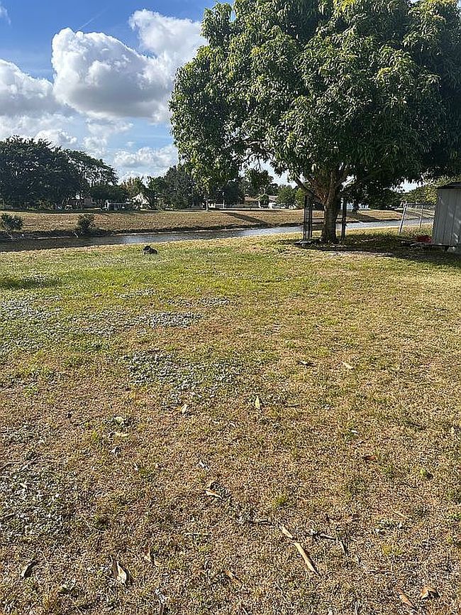 Image of 252 Sw Cherry Hill Rd