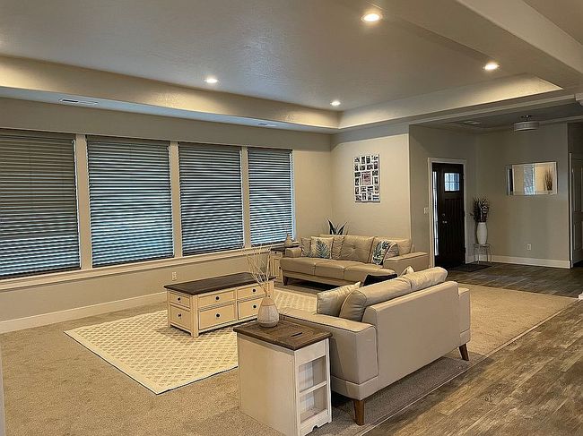 Image of 6401 Eagle Crest Dr