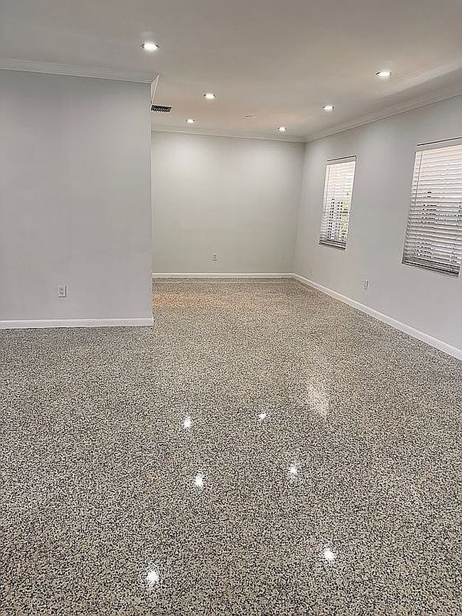 Photo of 16022 Sw 98th Ave, Miami, FL